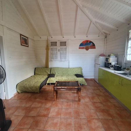 Bungalow Bassin Trouve Sainte-Anne (Grande-Terre) Exterior foto