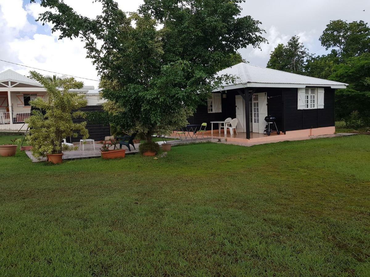 Bungalow Bassin Trouve Sainte-Anne (Grande-Terre) Exterior foto